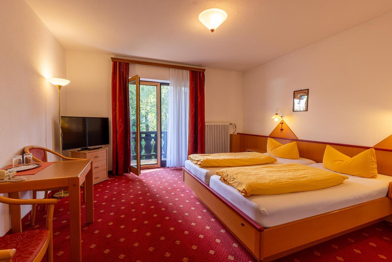Hotel Alpenhof Oberau  Exterior photo