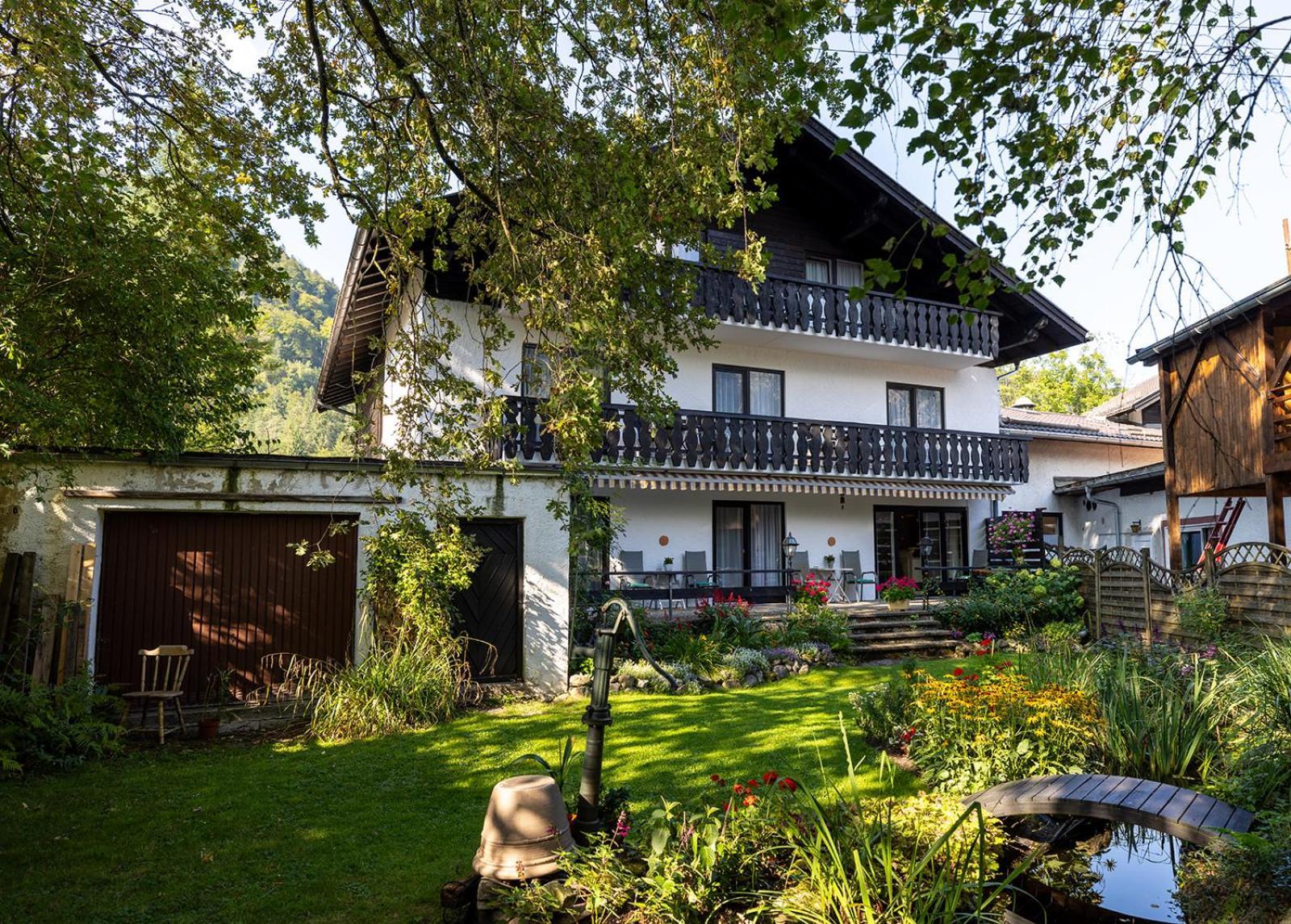 Hotel Alpenhof Oberau  Exterior photo