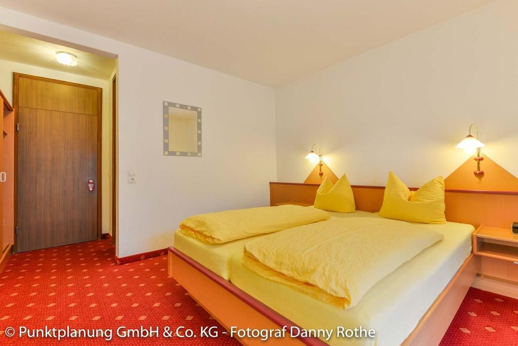 Hotel Alpenhof Oberau  Exterior photo